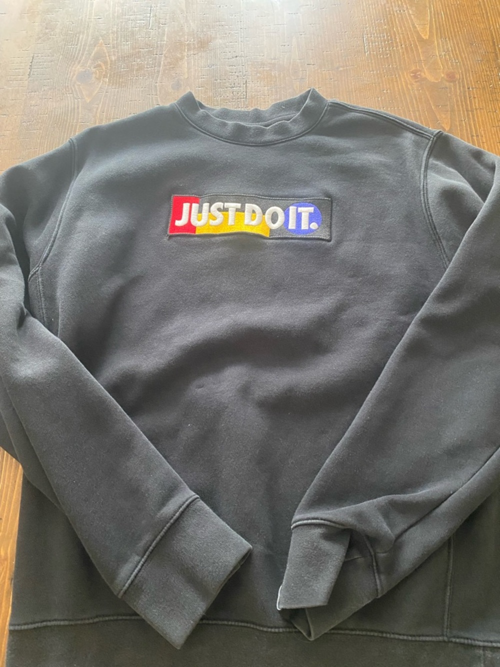 Nike Black 'Just Do It' Crewneck Sweatshirt